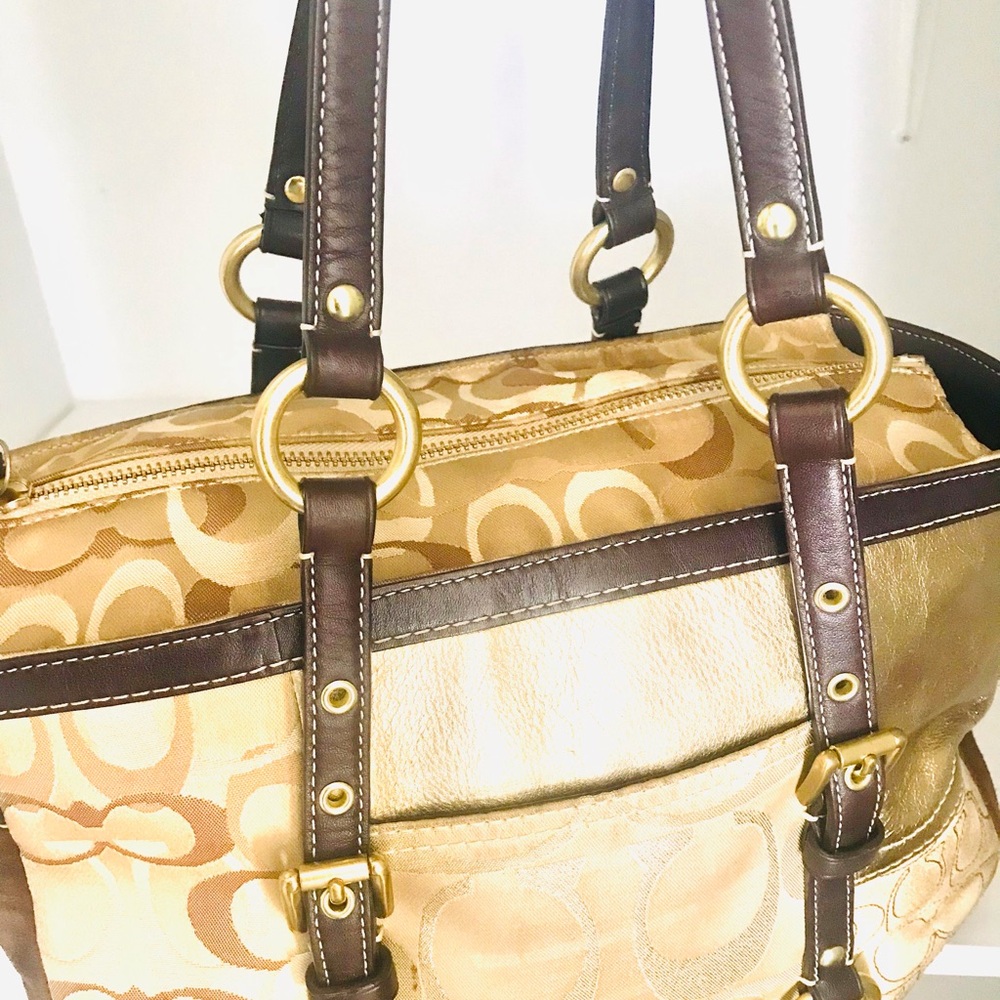 Coach Vintage Patchwork Leather & Canvas Shoulder Bag (Authentic)